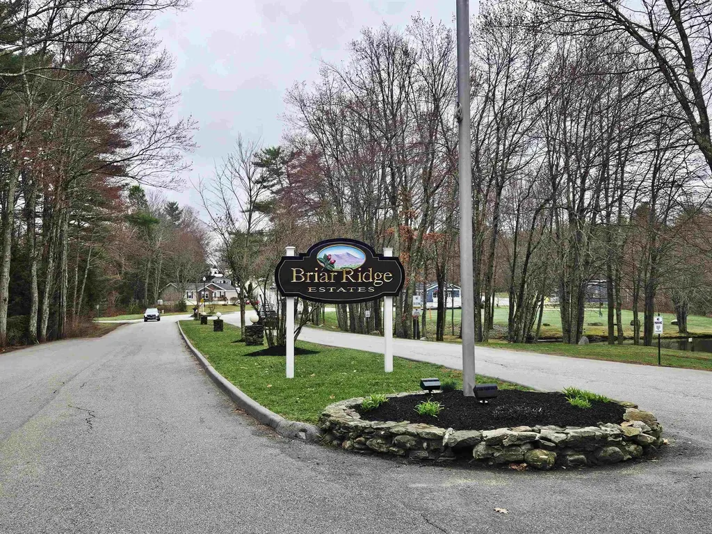5 Dockside Lane Rochester NH 03867