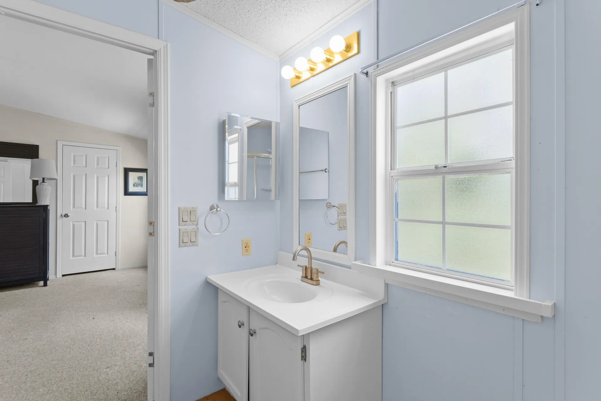 5 Dockside Lane Rochester NH 03867