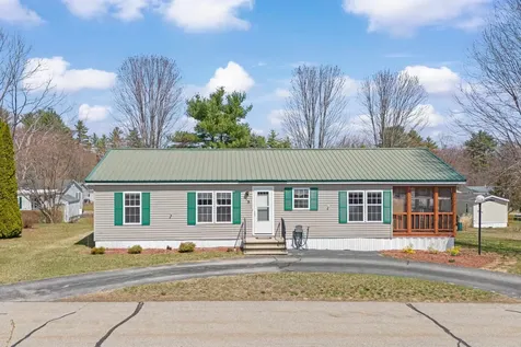 5 Dockside Lane Rochester NH 03867