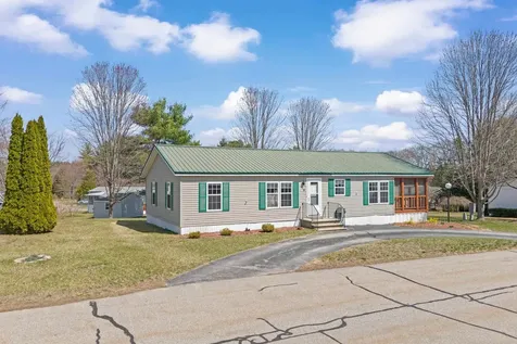 5 Dockside Lane Rochester NH 03867
