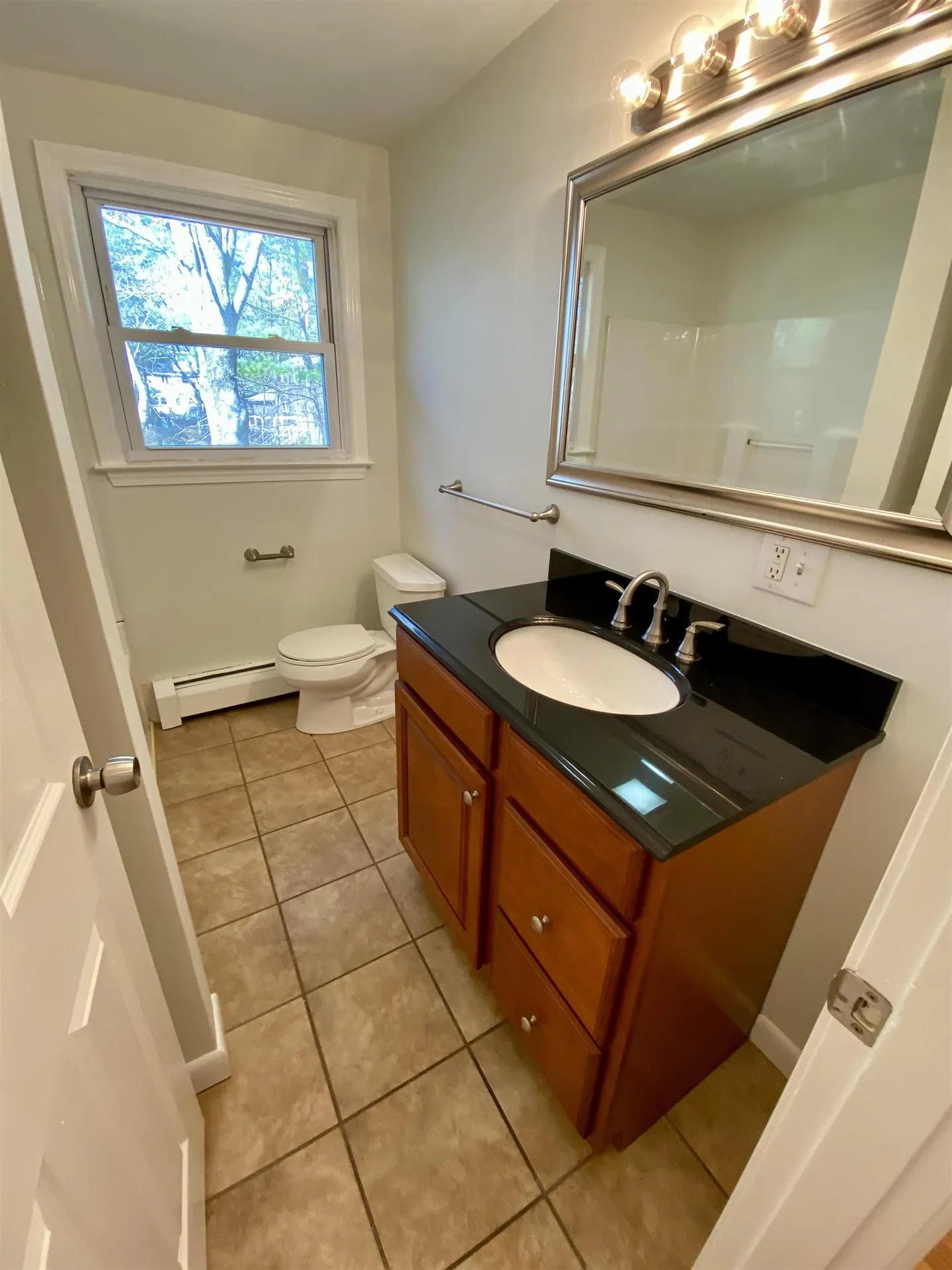 18 Kanata Drive Nashua NH 03063