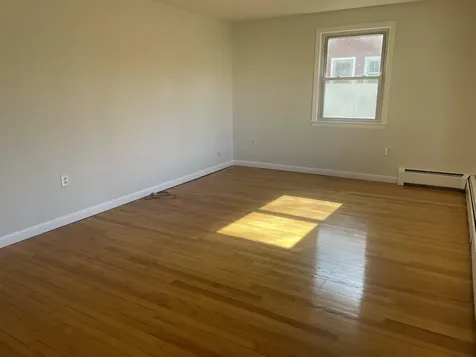 18 Kanata Drive Nashua NH 03063
