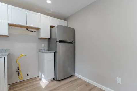 57 Dunns Bridge Lane Dover NH 03820