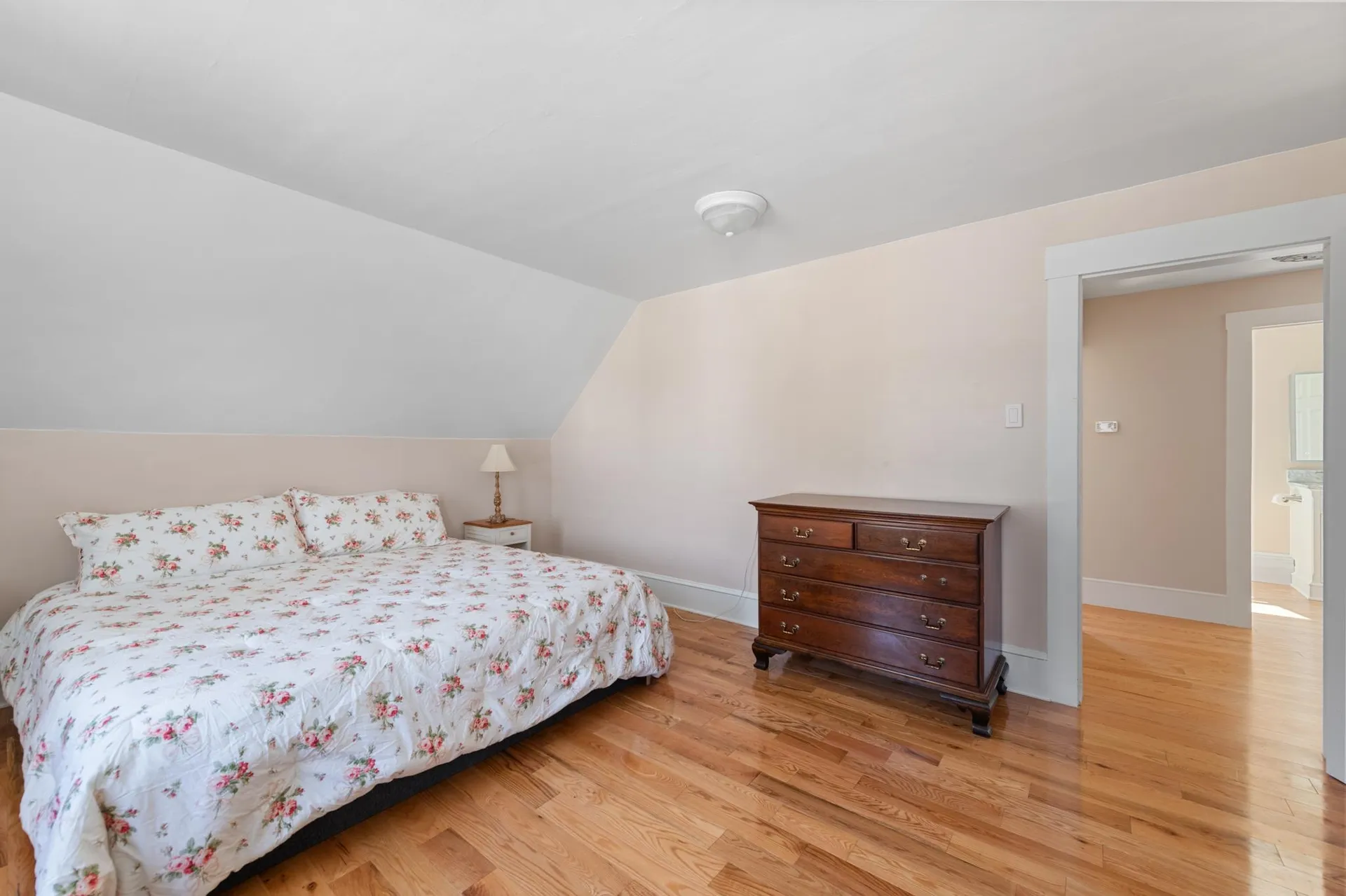 75 Highland Street Plymouth NH 03264