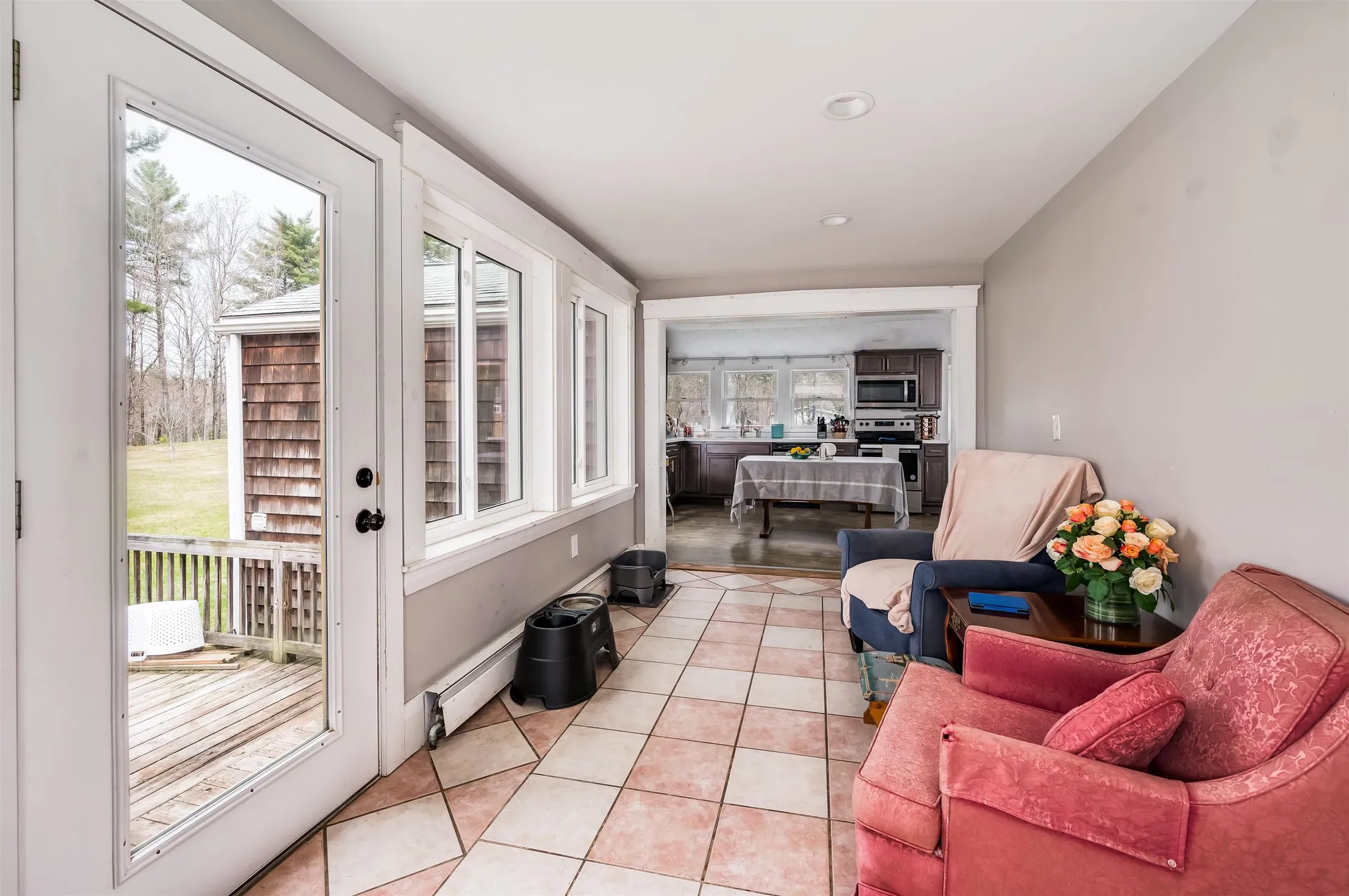 60 Batchelder Road Raymond NH 03077