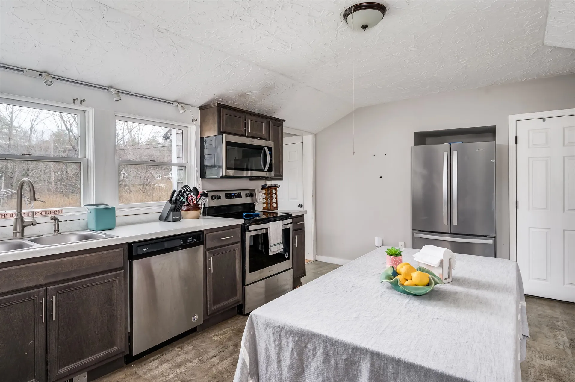 60 Batchelder Road Raymond NH 03077