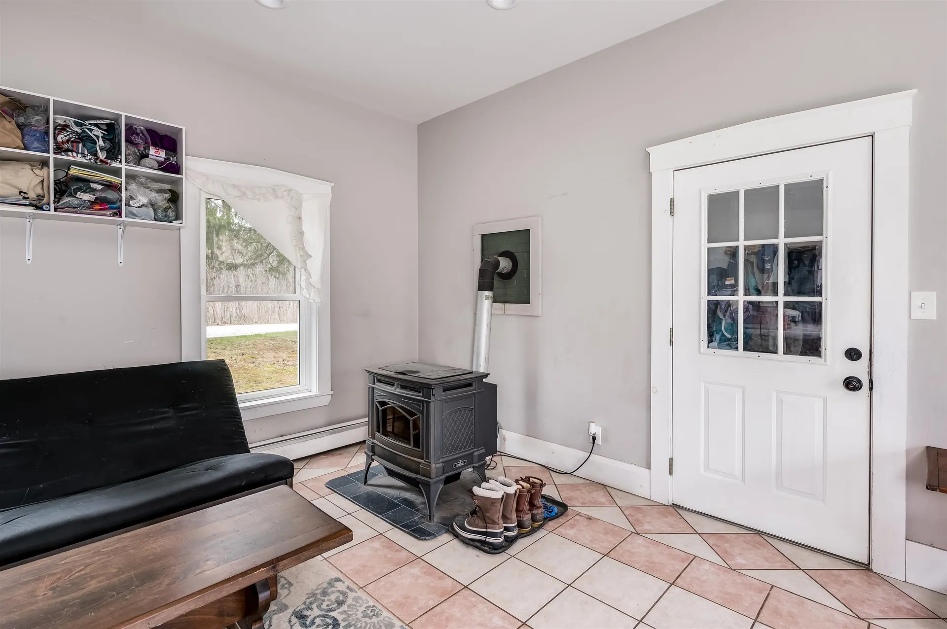 60 Batchelder Road Raymond NH 03077