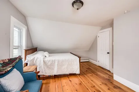 60 Batchelder Road Raymond NH 03077