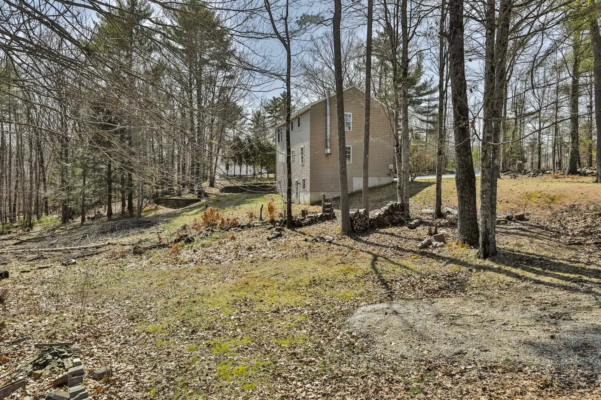 229 Bee Hole Road Loudon NH 03307