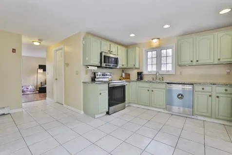 229 Bee Hole Road Loudon NH 03307