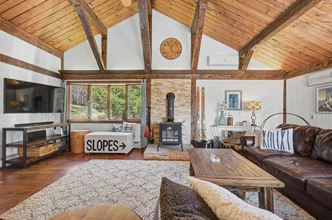 171 Burkehaven Hill Road Sunapee NH 03782