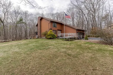 23 Blue Hills Drive Rochester NH 03839