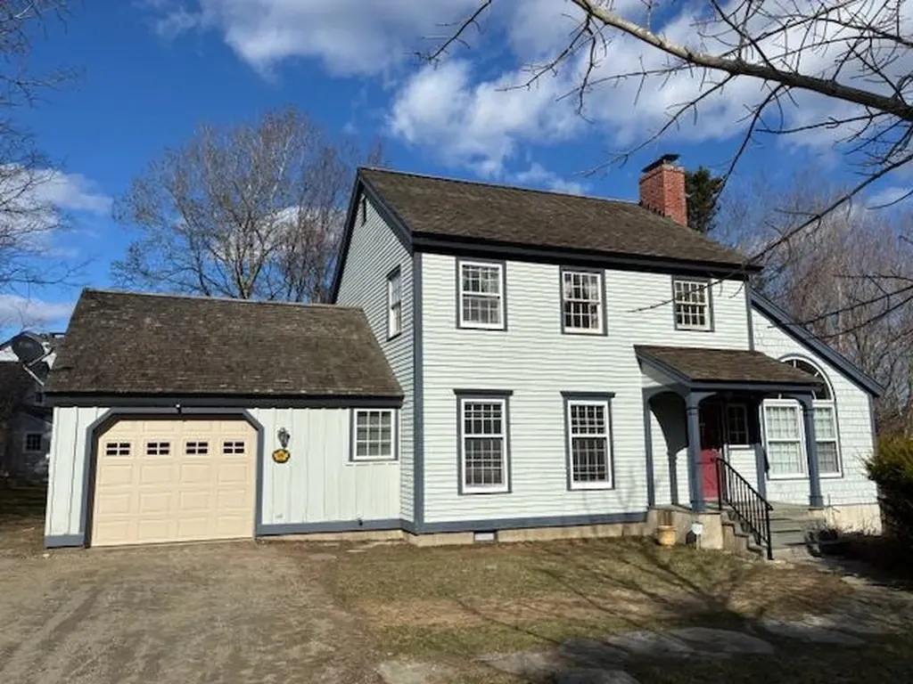 15 Sawmill Village Way Dover VT 05356