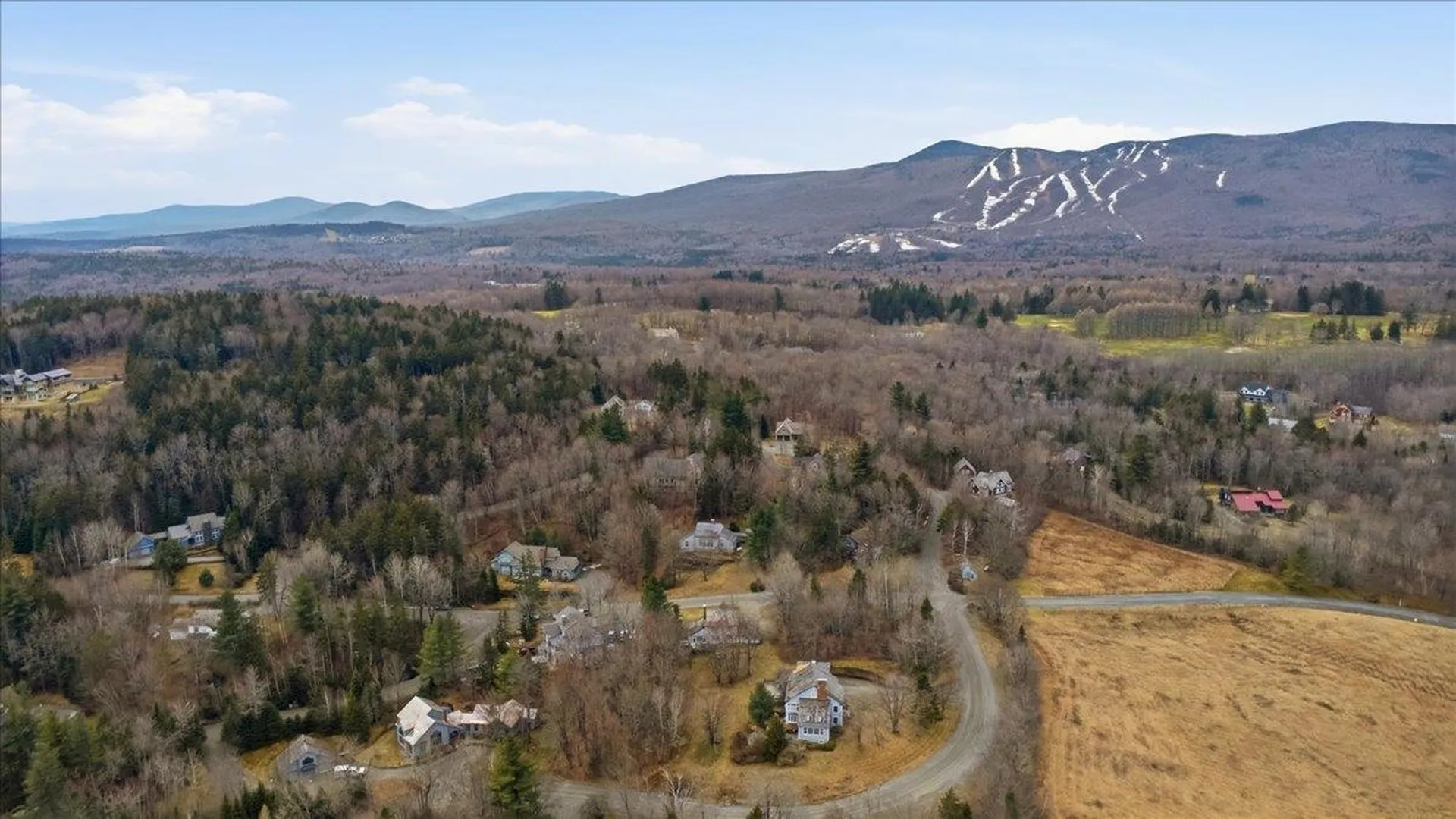 15 Sawmill Village Way Dover VT 05356