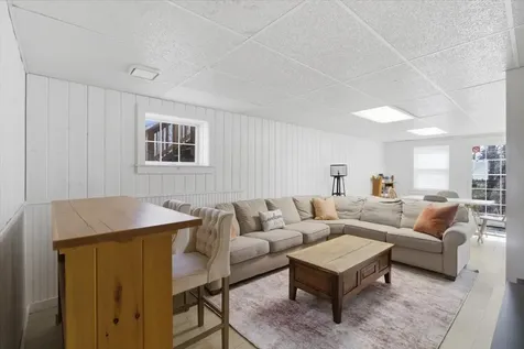 15 Sawmill Village Way Dover VT 05356