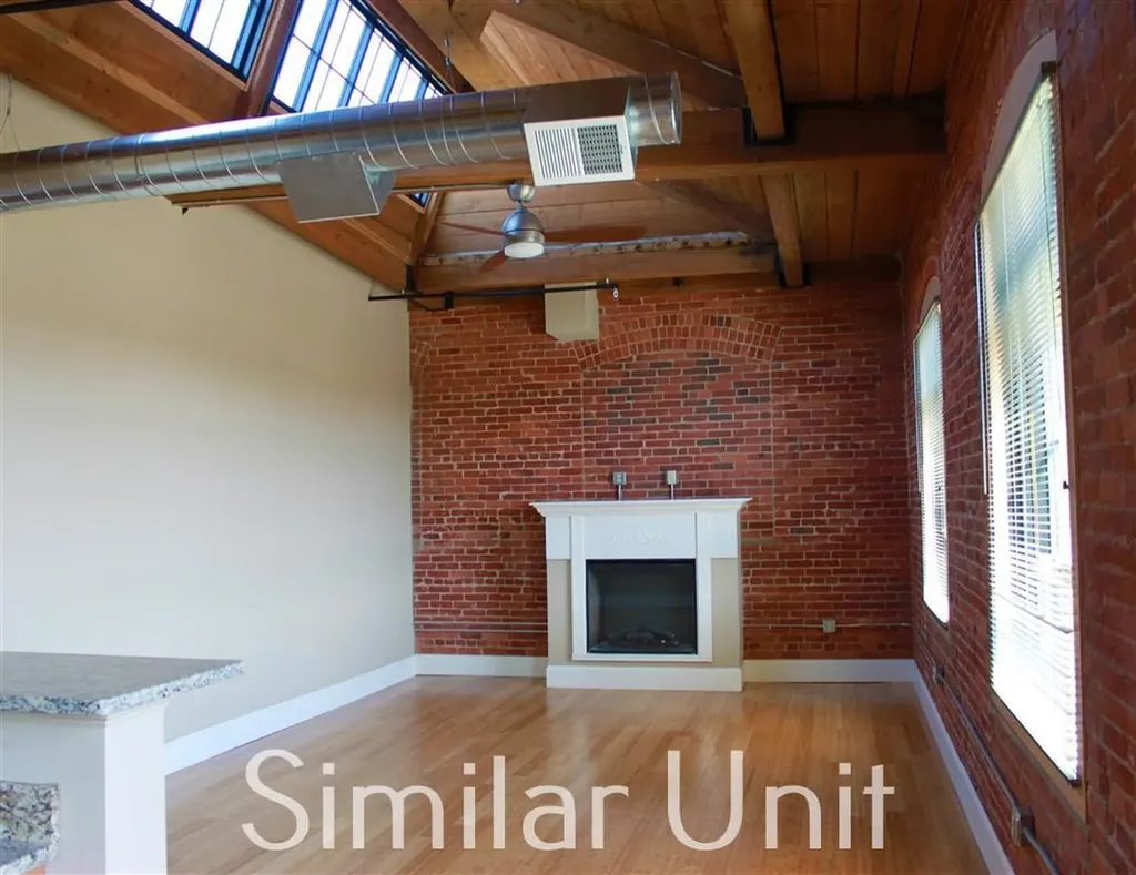 34 Franklin Street Nashua NH 03062