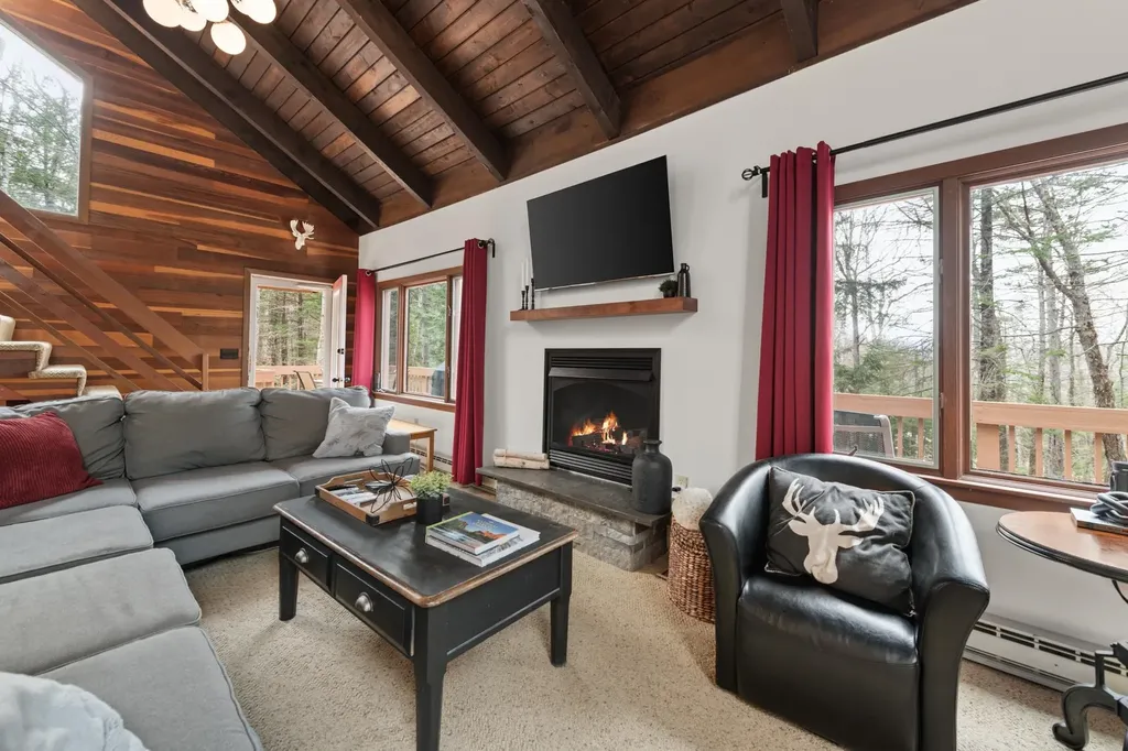 156 Hodgeman Hill Road Campton NH 03223