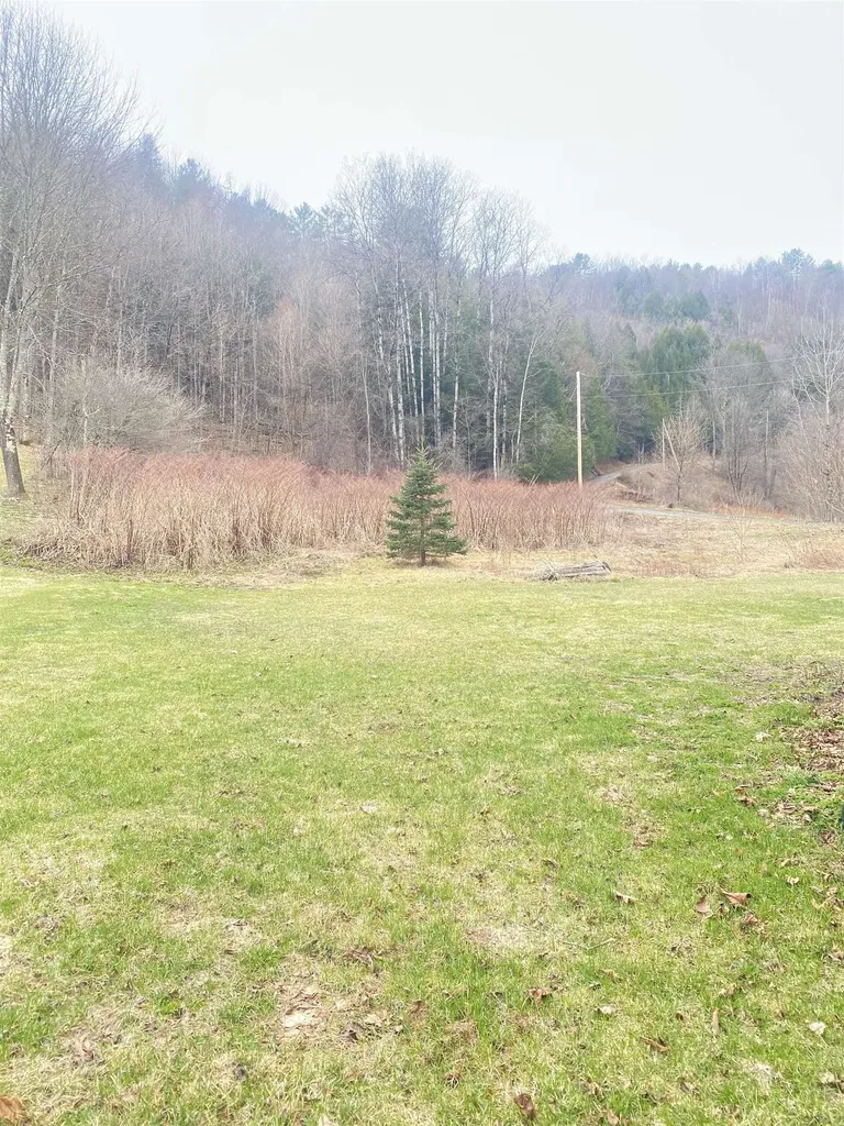 136 Store Hill Road Bethel VT 05032
