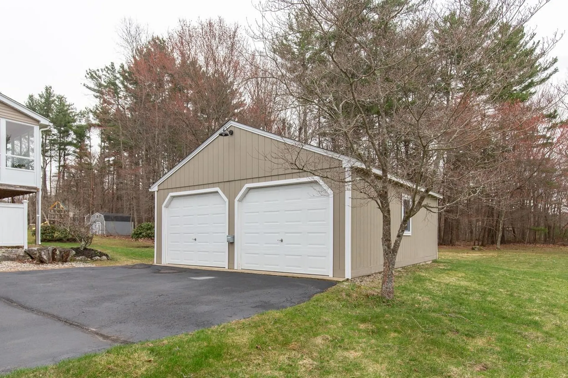 14 Ganley Drive Salem NH 03079