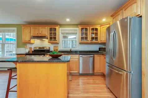 14 Ganley Drive Salem NH 03079