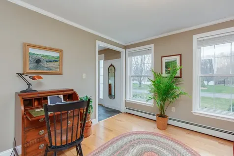 14 Ganley Drive Salem NH 03079