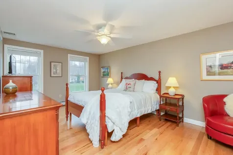14 Ganley Drive Salem NH 03079