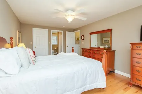 14 Ganley Drive Salem NH 03079