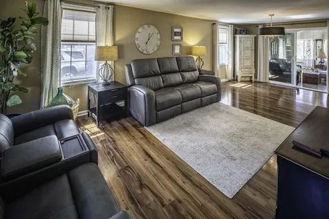 7 Hawthorne Circle Somersworth NH 03878