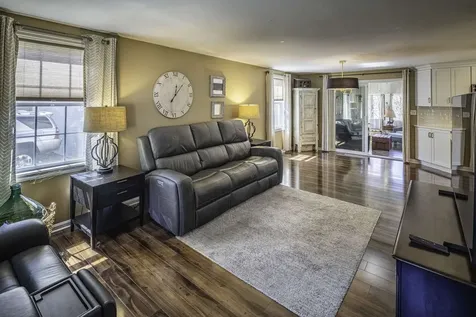 7 Hawthorne Circle Somersworth NH 03878