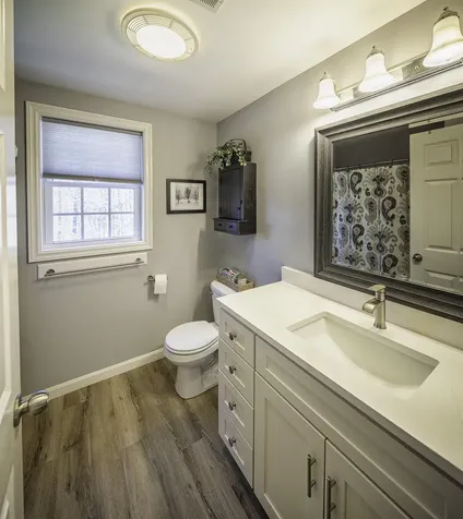 7 Hawthorne Circle Somersworth NH 03878
