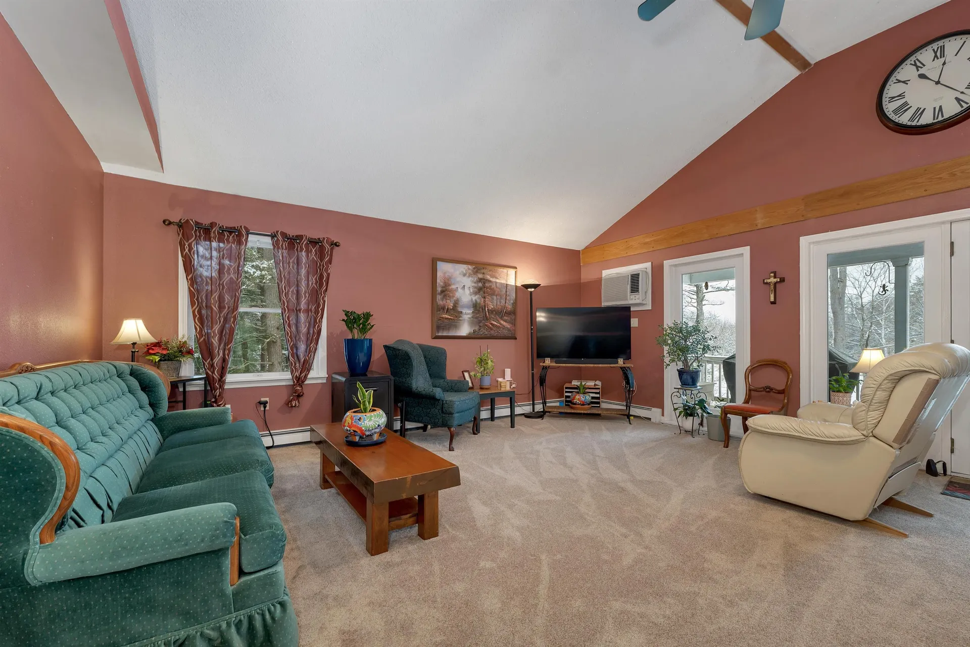 10 Oak Leaf Avenue Tuftonboro NH 03816