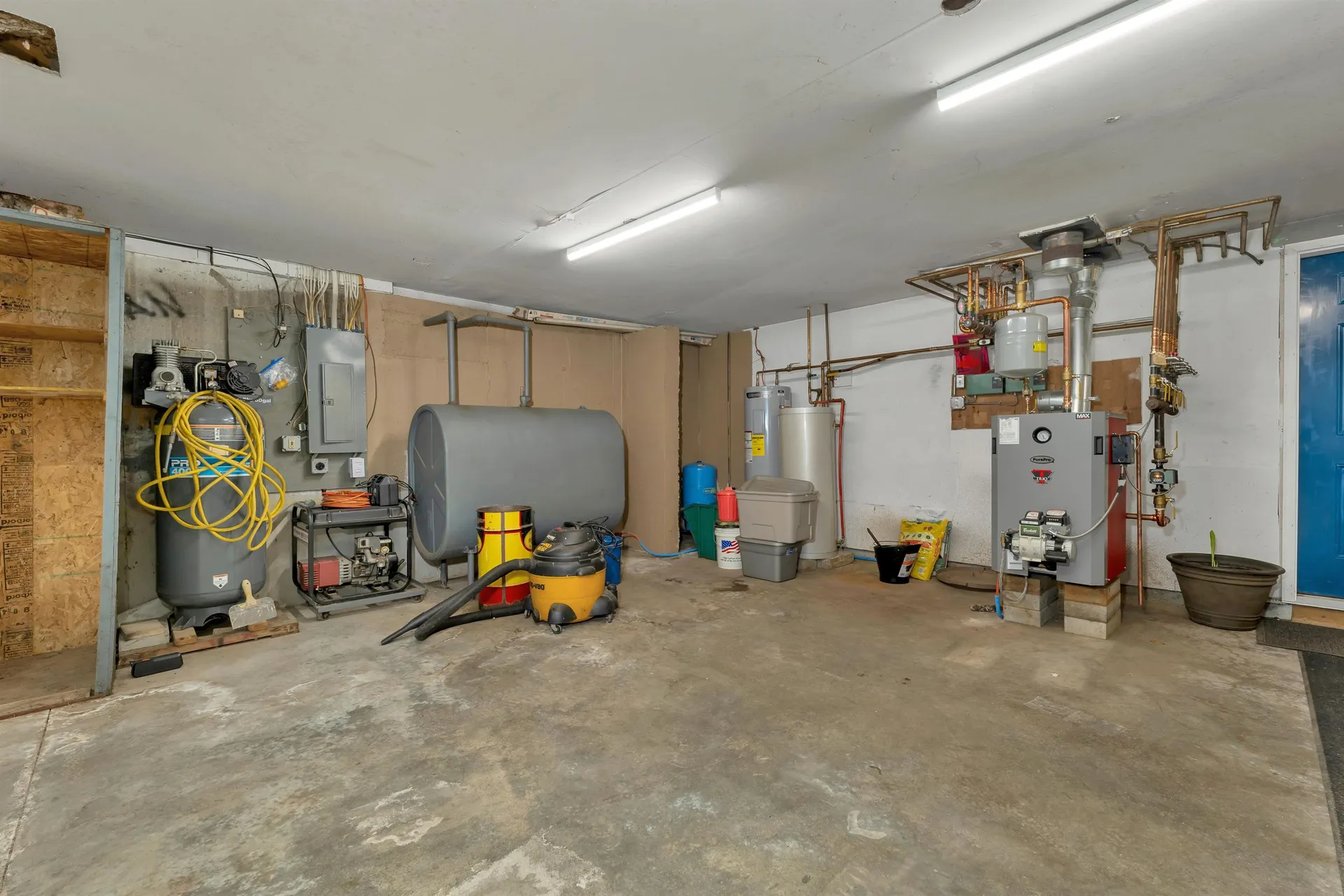 10 Oak Leaf Avenue Tuftonboro NH 03816
