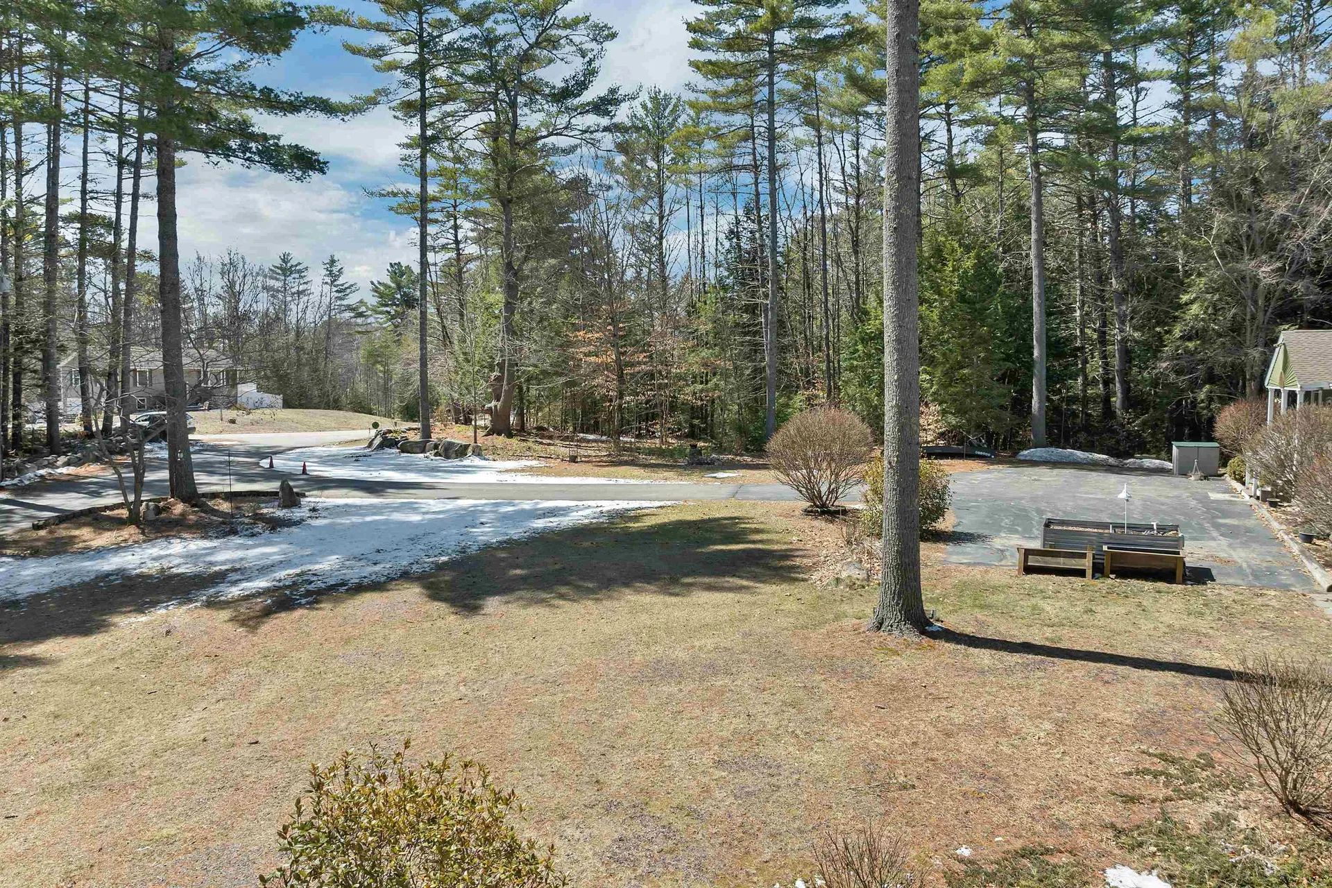 10 Oak Leaf Avenue Tuftonboro NH 03816