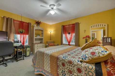 10 Oak Leaf Avenue Tuftonboro NH 03816