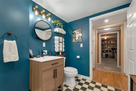 10 Oak Leaf Avenue Tuftonboro NH 03816