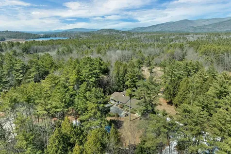 10 Oak Leaf Avenue Tuftonboro NH 03816