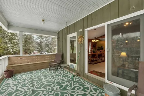 10 Oak Leaf Avenue Tuftonboro NH 03816