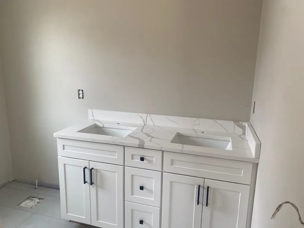 7 Morse Street Nashua NH 03060