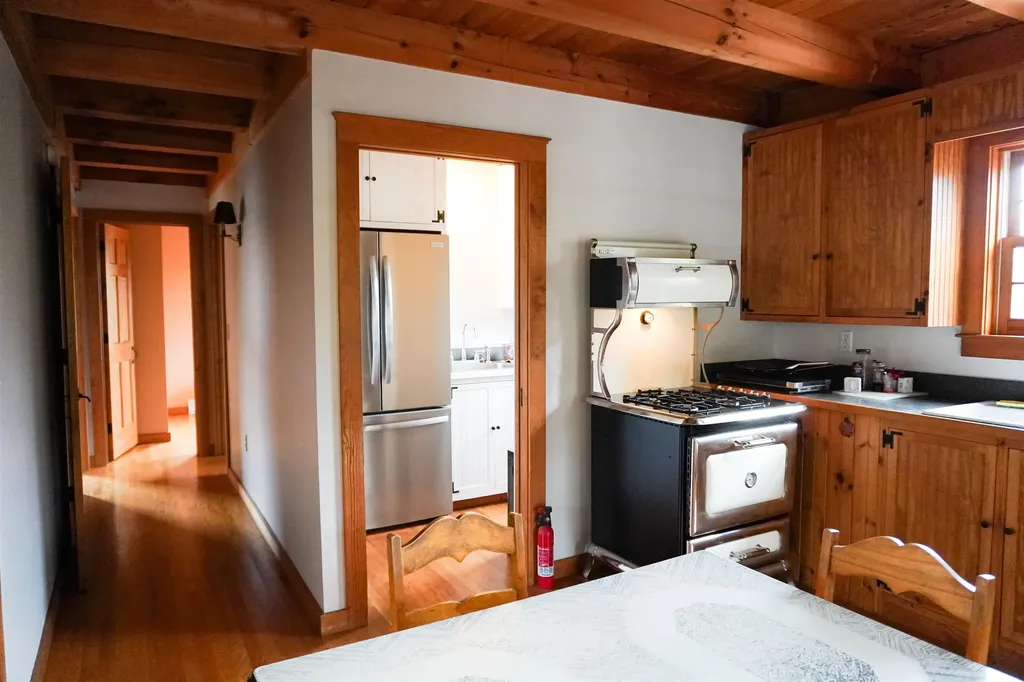 380 Scribner Hill Road Wakefield NH 03830