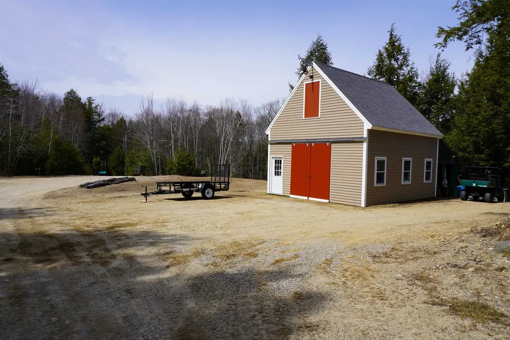 380 Scribner Hill Road Wakefield NH 03830