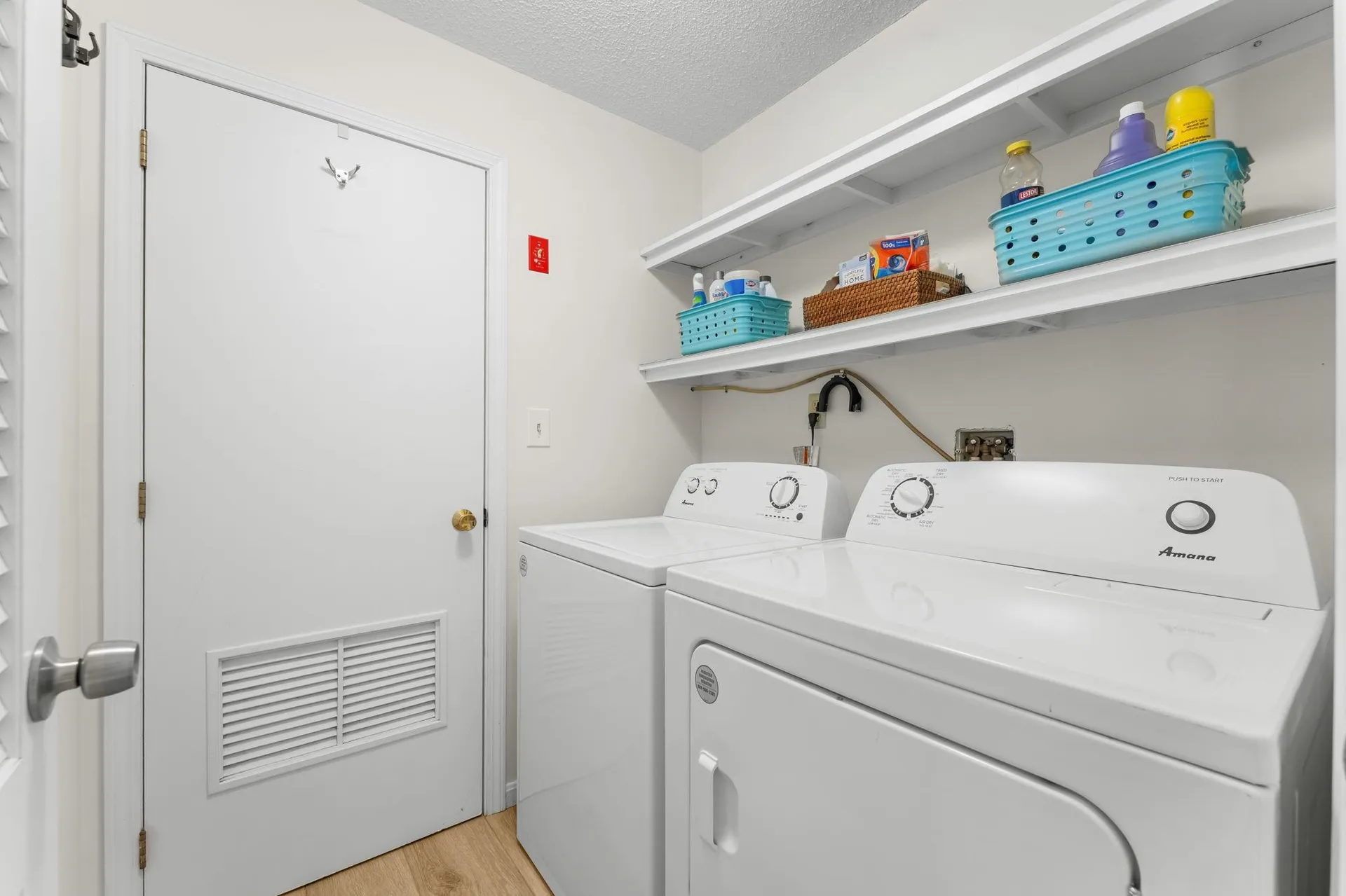 12 Heather Court Nashua NH 03062