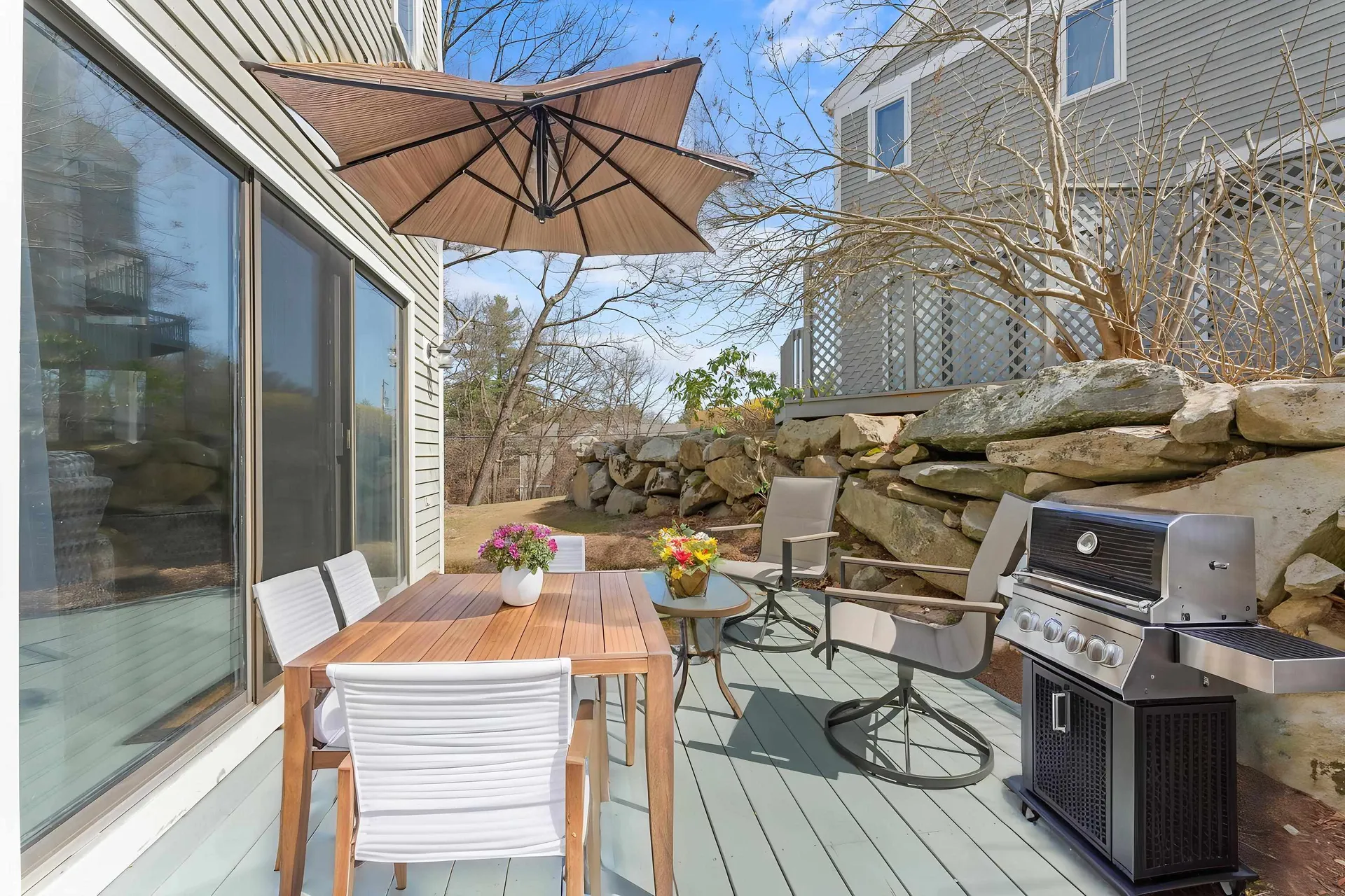 12 Heather Court Nashua NH 03062