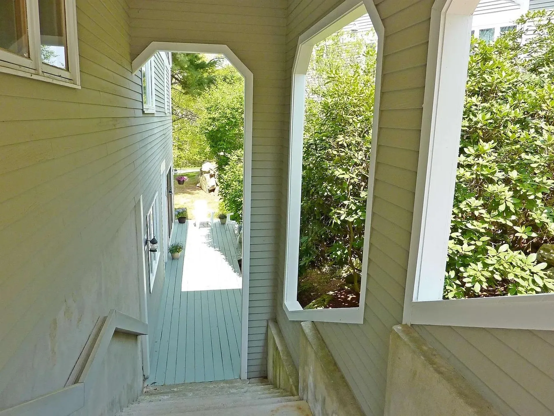 12 Heather Court Nashua NH 03062