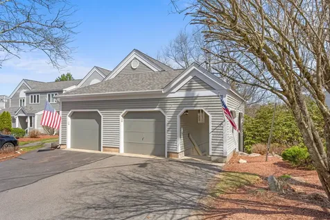 12 Heather Court Nashua NH 03062