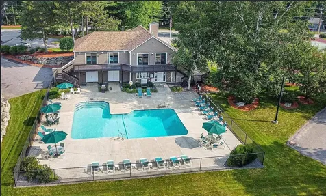 12 Heather Court Nashua NH 03062