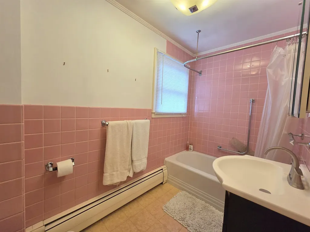 85 Underclyffe Road St. Johnsbury VT 05819