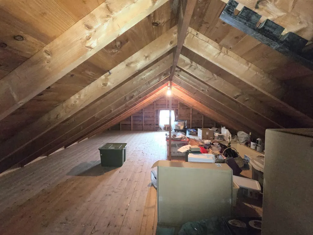 85 Underclyffe Road St. Johnsbury VT 05819