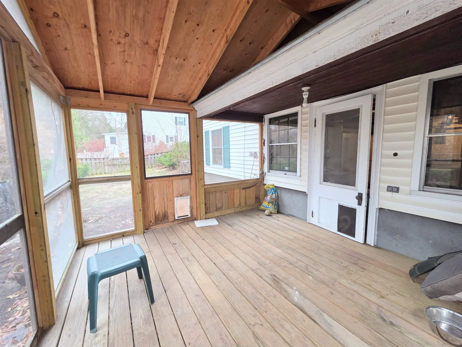 85 Underclyffe Road St. Johnsbury VT 05819
