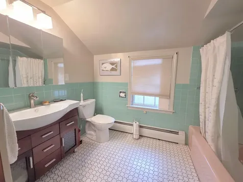85 Underclyffe Road St. Johnsbury VT 05819