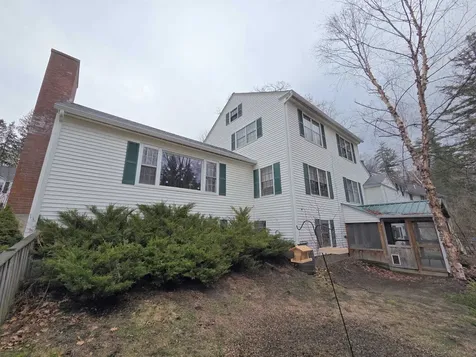 85 Underclyffe Road St. Johnsbury VT 05819